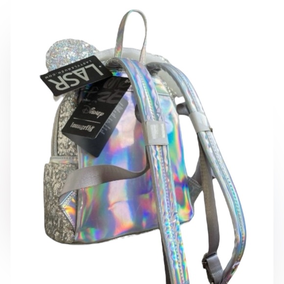 Disney LOUNGEFLY X LASR Exclusive Holographic Sequin Minnie Mini Backpack NWT - Picture 2 of 9